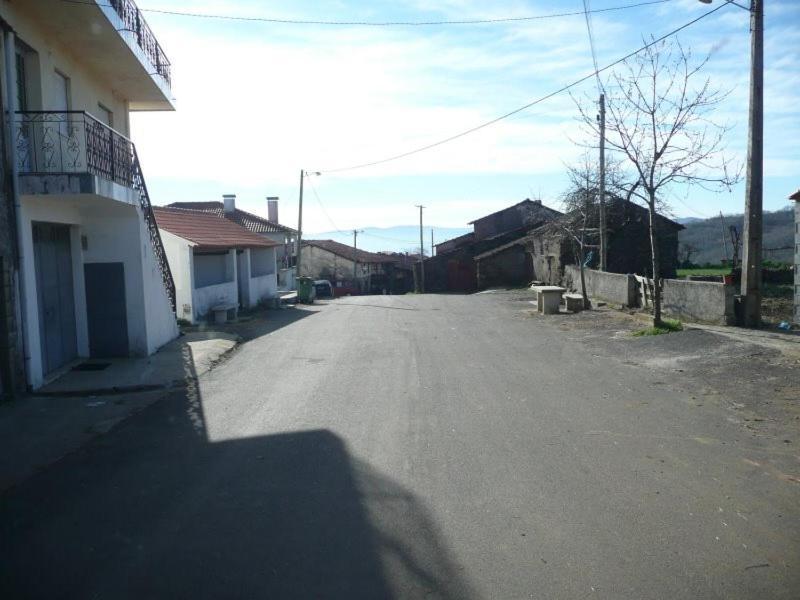 Casa Da Fonte Em Prada, Vinhais Exterior foto